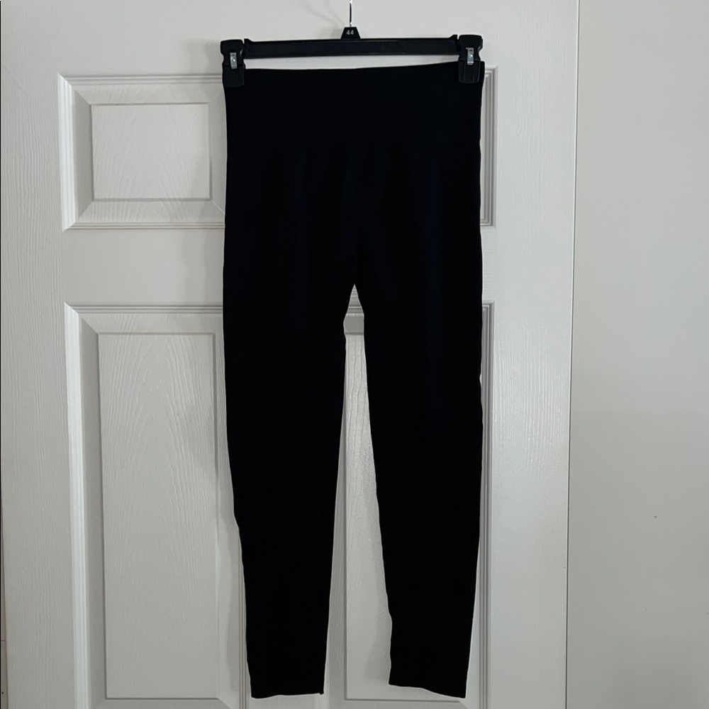 Black Butt Scrunch Seamless High-Waisted Leggings